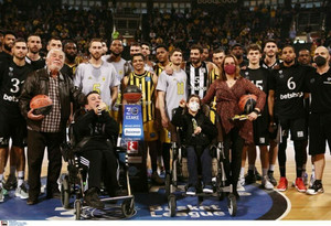Άρης: Η παρακάμερα του ντέρμπι με τον ΠΑΟΚ (vid)