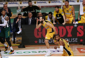 Το τρίποντο... ρεσιτάλ του Χάρη Γιαννόπουλου (video)