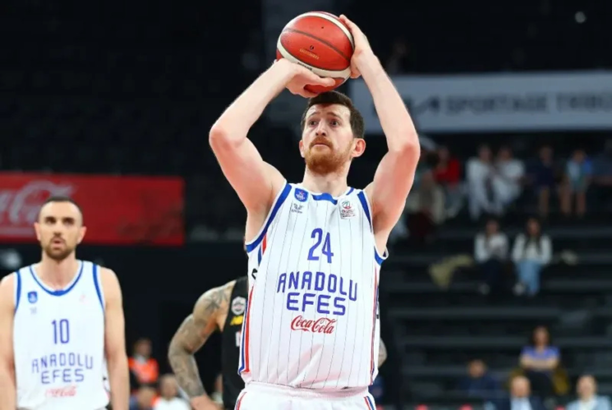 Περίπατος με 100άρα για την Εφές, 102-83 τη Μερσίν