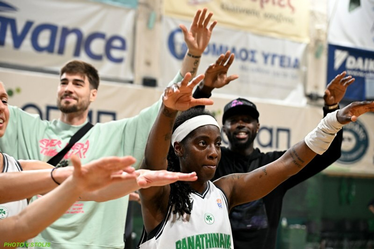 Ερνανγκόμεθ και Γκραντ πανηγύρισαν με τις Γυναίκες το 1-1 στους τελικούς (vid &amp; pics)
