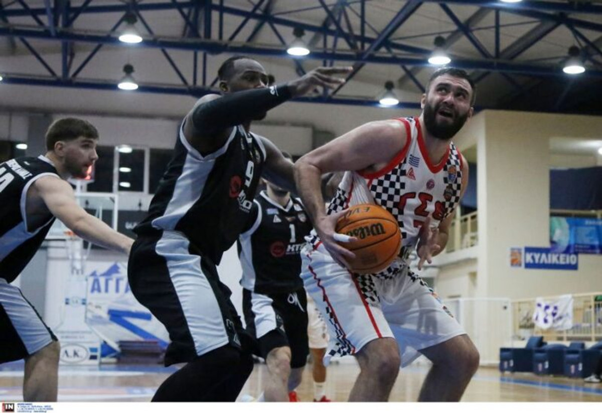 Καμάρας: &quot;Οι απουσίες μάς συσπειρώνουν&quot;