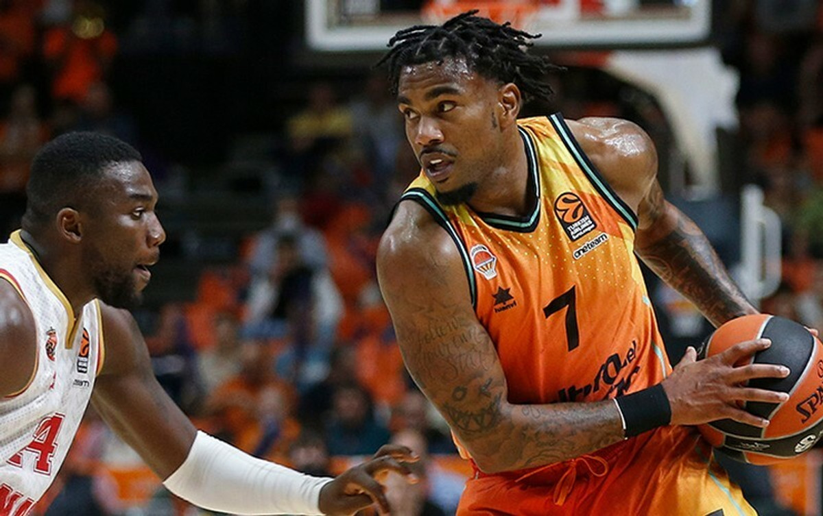 Βαλένθια-Μονακό 89-84: Μεγάλη νίκη με τρομερό Κρις Τζόουνς (vid)