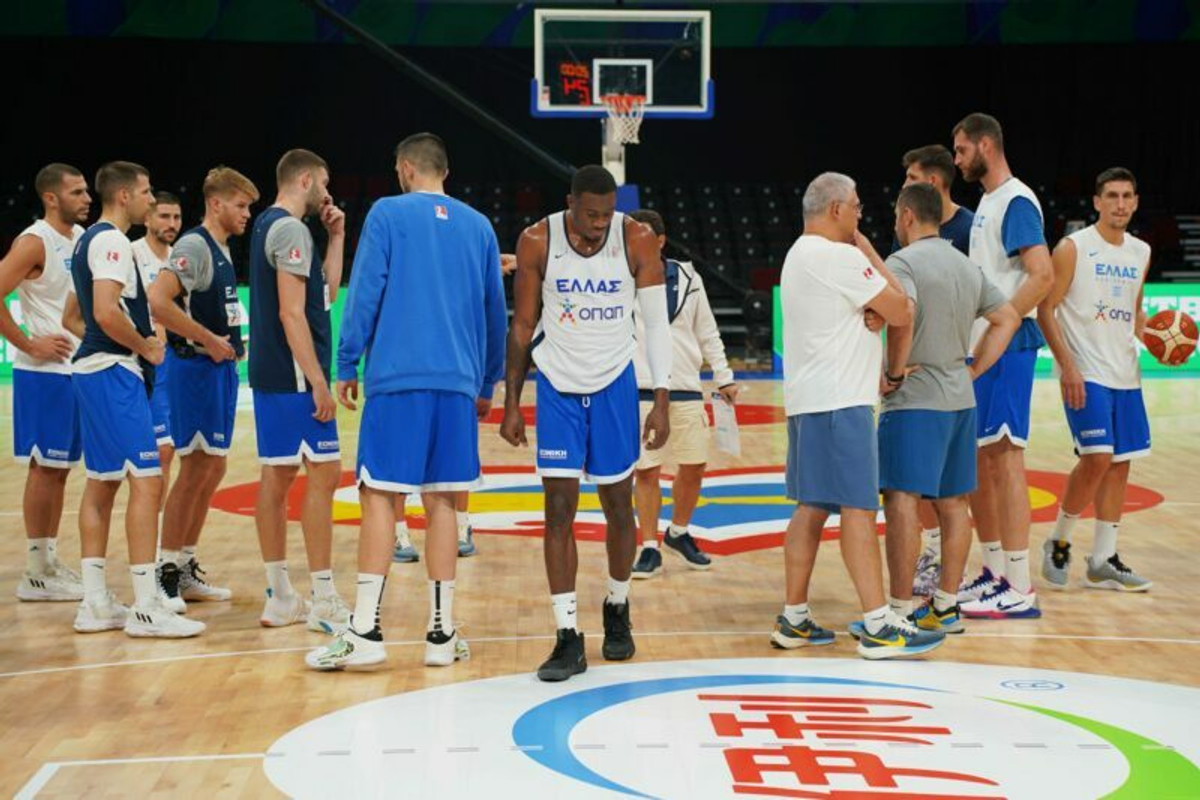 Εθνική: Η πρώτη προπόνηση στη Mall of Asia Arena (vid &amp; pics)