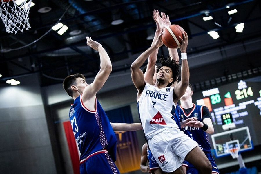 Παγκόσμιο U19: Η Γαλλία συμπλήρωσε την τετράδα, 98-59 τη Σερβία (vid)
