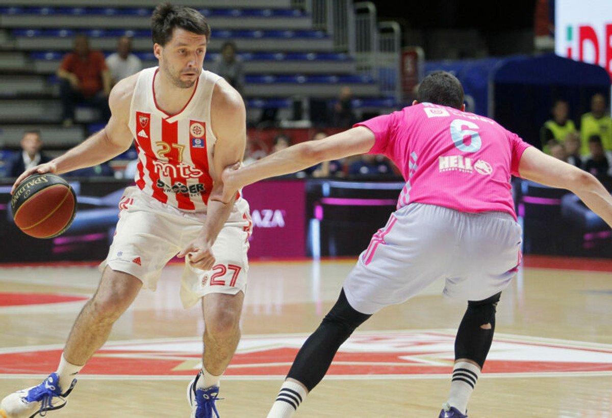 Σερβία: Σαρωτικός ο Ερυθρός Αστέρας, 114-78 και 1-0 τη Μέγκα Μπάσκετ