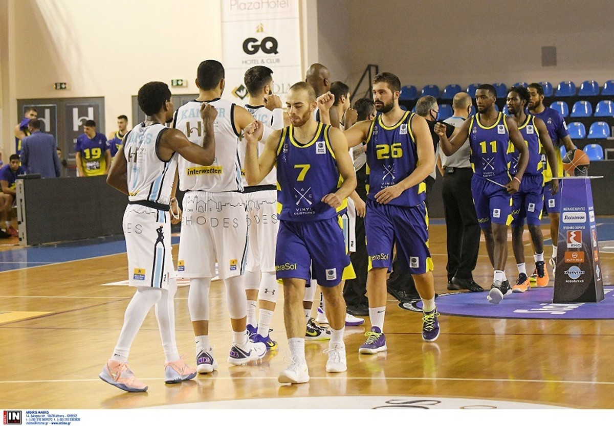 Αναβολή στο Λαύριο-Κολοσσός, νέο κρούσμα στην ΑΕΚ!