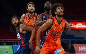 Βαλένθια - Μπασκόνια 83-61: Με τον Κάλινιτς μπροστάρη