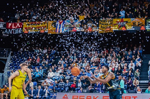 Μόνο ο κόσμος της ΑΕΚ νίκησε στο Βέλγιο, 73-61 η Αντβέρπ (gallery)