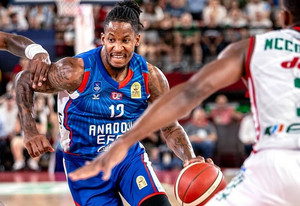 BSL: Στους τελικούς η Εφές, 97-90 την Καρσίγιακα στη Σμύρνη