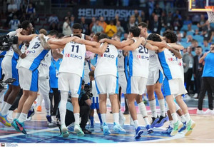 Σ.Ε.Α.Κ.: &quot;Tο ελληνικό μπάσκετ παραμένει σημείο αναφοράς στον αθλητικό χάρτη&quot;