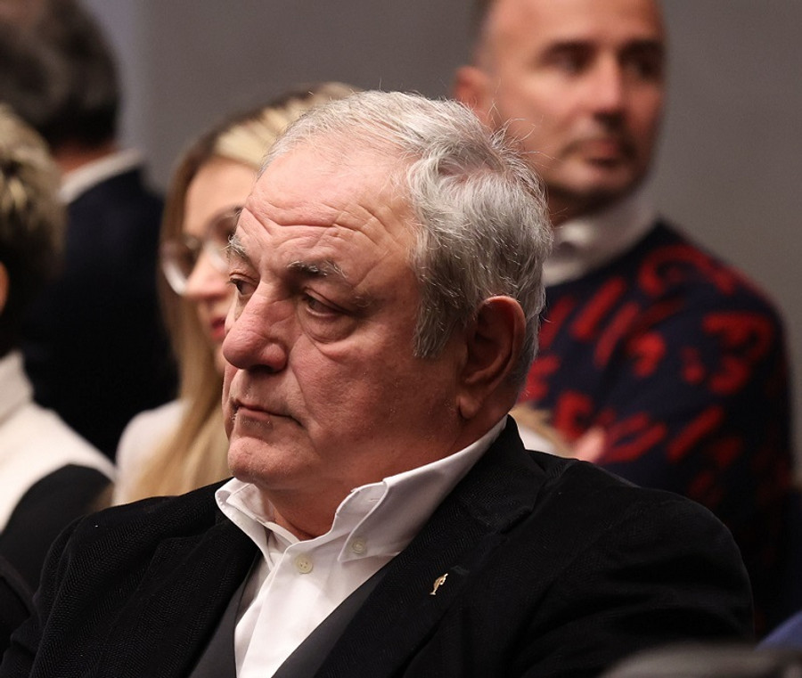 Κιουμουρτζόγλου: "Έχει το ελληνικό μπάσκετ προοπτική;"
