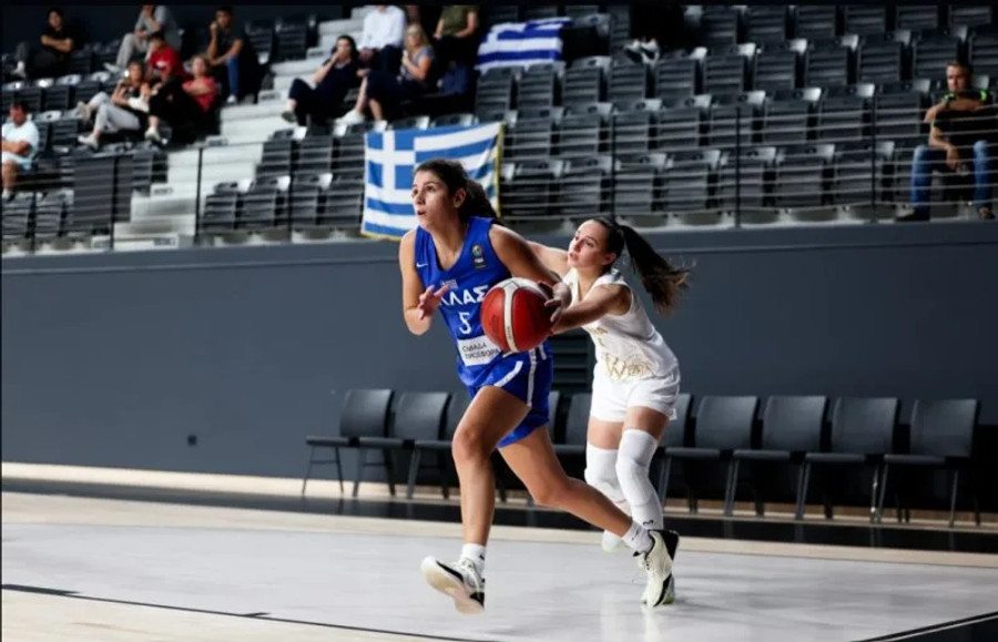 Εθνική Κορασίδων: Γύρισε από το -17 αλλά έχασε 58-70 από τη Βουλγαρία
