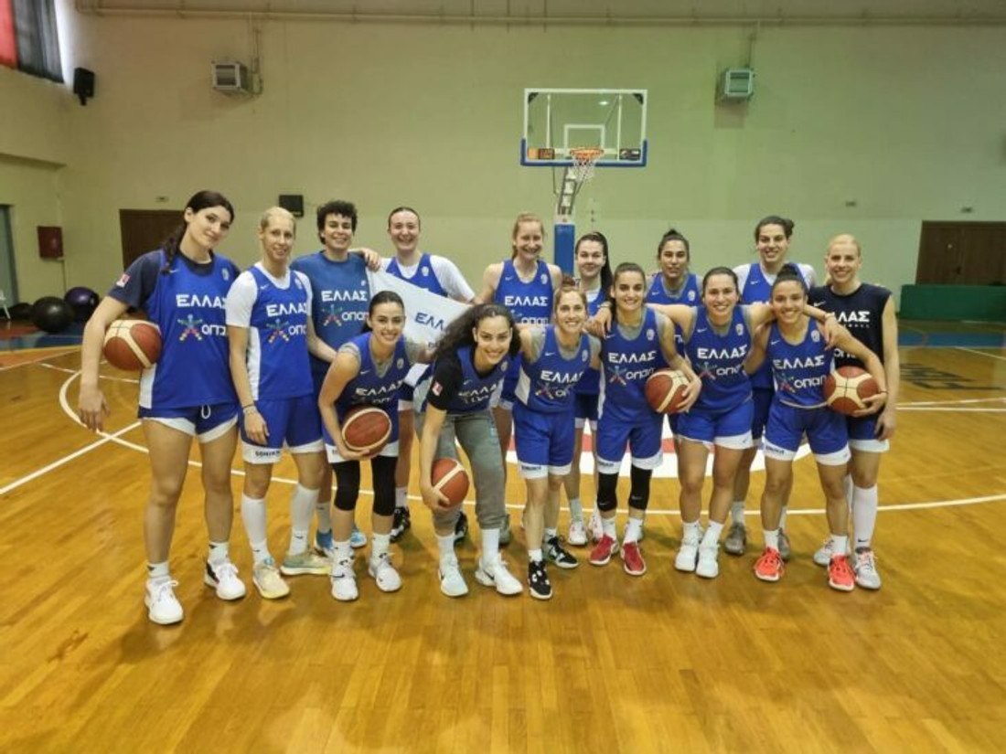Εθνική Γυναικών: Η συνάντηση με τον Χατζηβρέττα και η επιστροφή στην Αθήνα (pics)