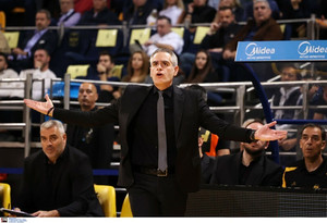 Καστρίτης: &quot;Να είμαστε σκληροί πνευματικά, θα βοηθήσει ο Μπάνκστον&quot;