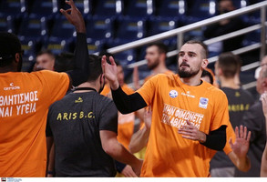ΠΣΑΚ: Τα t-shirt συμπαράστασης των παικτών της Basket League (pics)