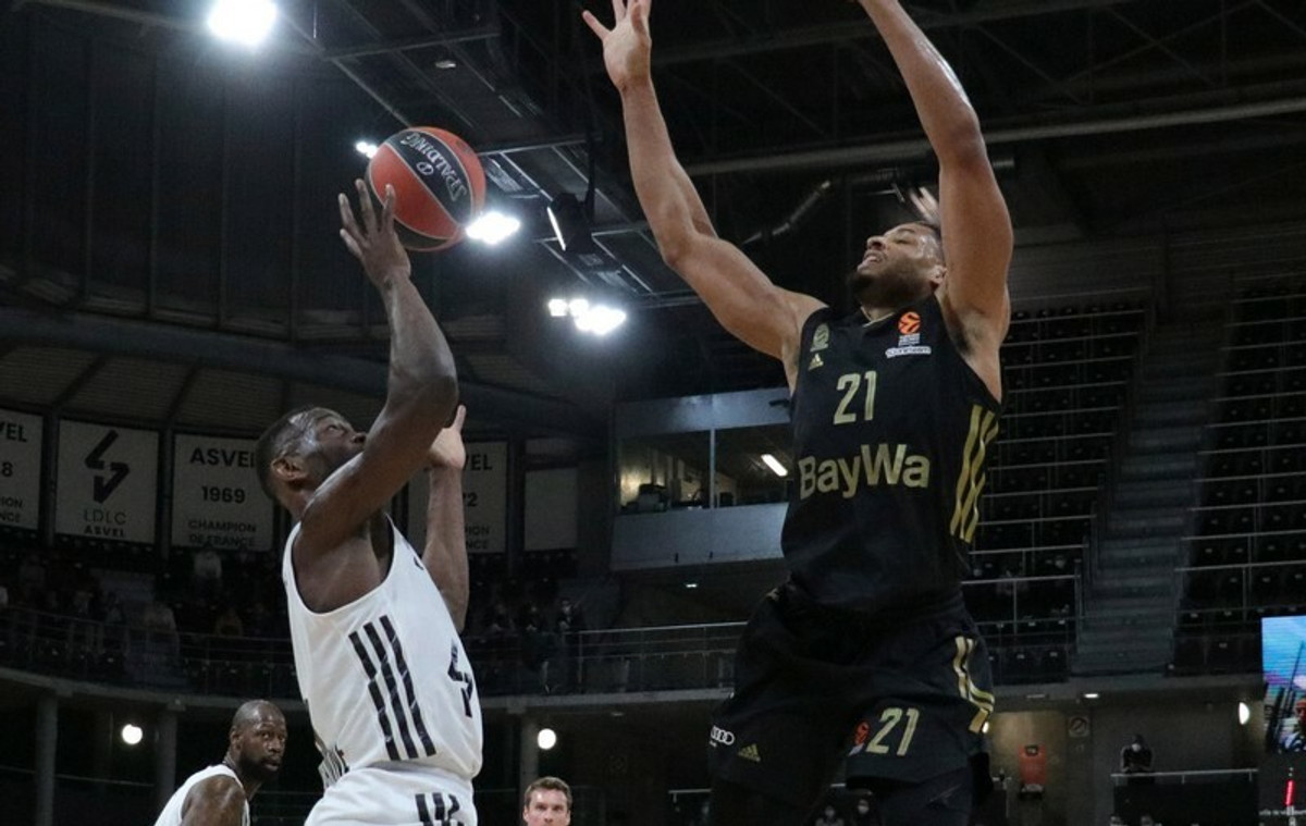Βιλερμπάν-Μπάγερν 68-77: Με φοβερό και τρομερό Ρούμπιτ (pics &amp; vid)