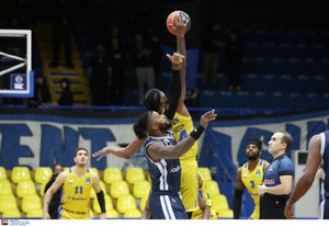 Live: Περιστέρι Domino&#039;s-Καρδίτσα Ιαπωνική 71-78 (τελικό)