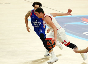 Κατέρρευσε στην Πόλη ο Ολυμπιακός, 76-53 η Εφές