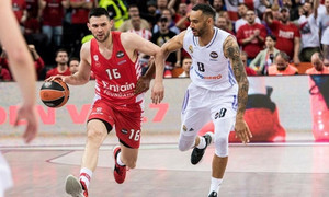 Η Marca &quot;μιλάει&quot; για ενδιαφέρον Ολυμπιακού και Μπάγερν για τον Χάνγκα!