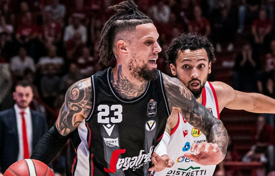 Lega Basket: Μια... χαψιά η Βίρτους την Πιστόια, 91-70 με Χάκετ-Μπελινέλι (vid)