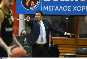 Αγγέλου: Ανέλαβε την ευθύνη ο πρόεδρος, δεν είναι σε καλή κατάσταση οι διαιτητές!