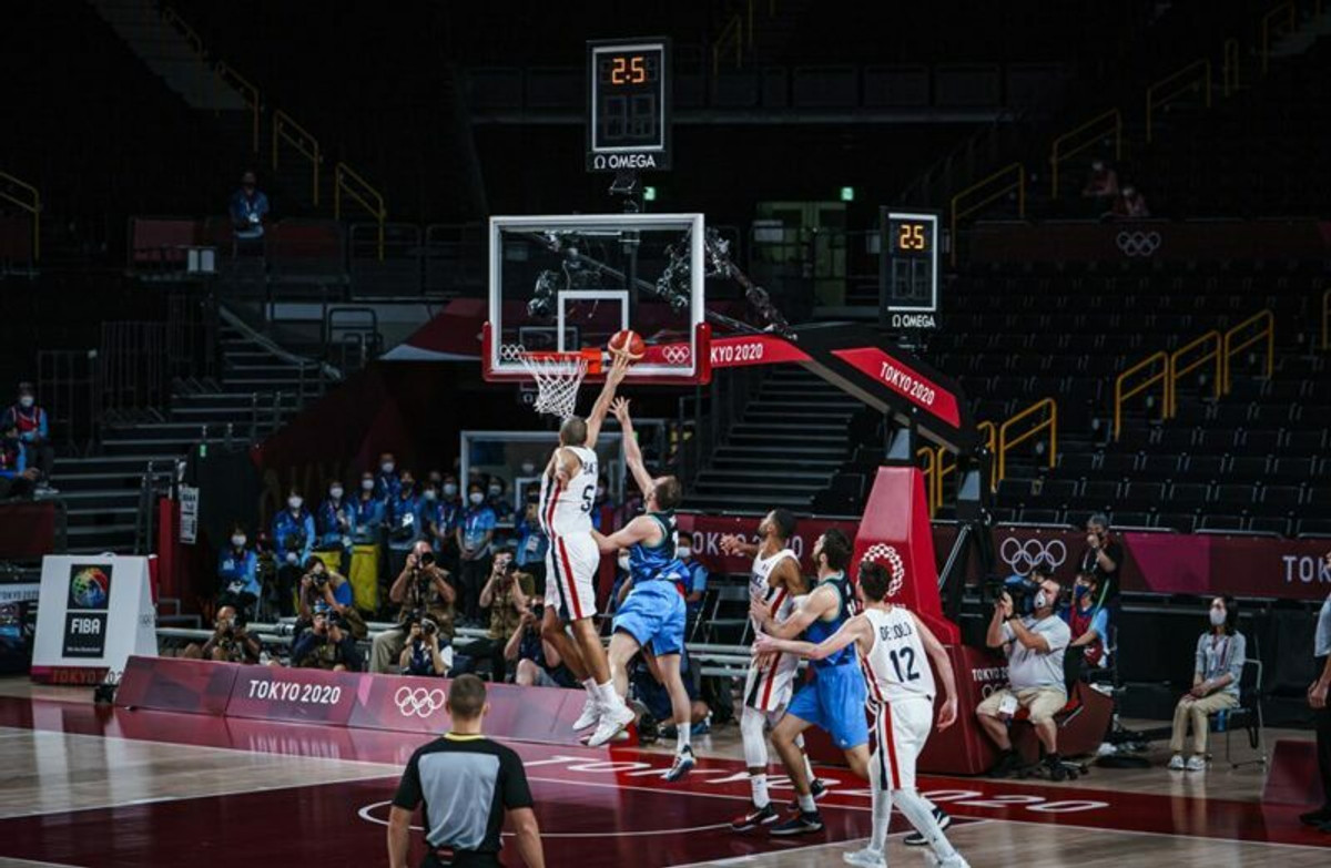 Στον τελικό με τάπα του Μπατούμ η Γαλλία, 90-89 τη Σλοβενία του &quot;τριπλού&quot; Ντόντσιτς (pics)