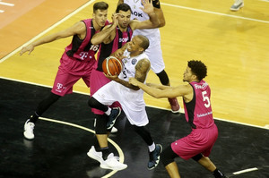 ΠΑΟΚ - Ναντέρ και Ντιζόν - ΑΕΚ απόψε στο Basketball Champions League