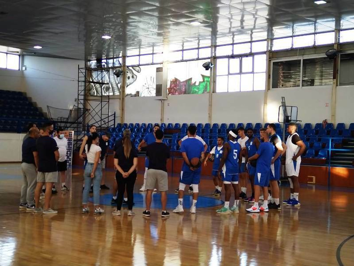 Ιωνικός: Η πρώτη συγκέντρωση στον Πλάτωνα και τα εισιτήρια διαρκείας