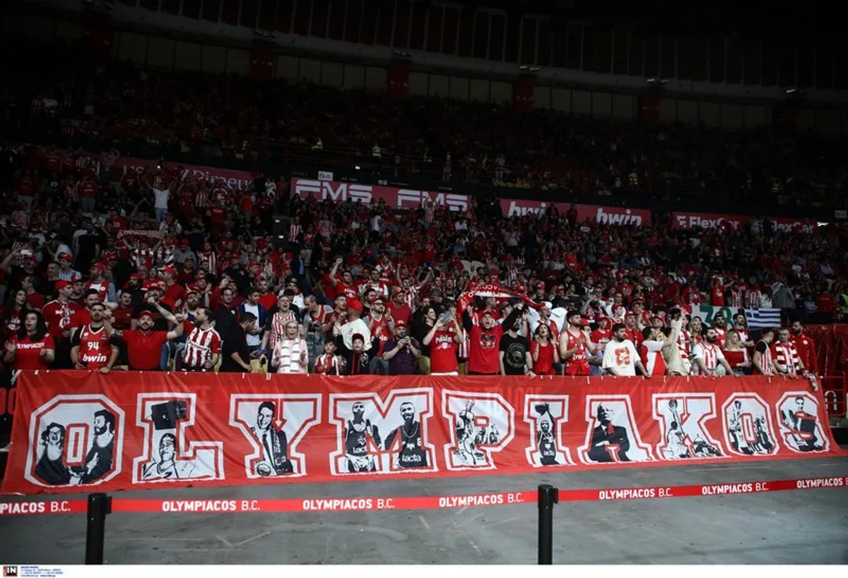 Ολυμπιακός: 12.000 χιλιάδες επετειακά σημαιάκια στον αγώνα με τον Ερυθρό Αστέρα