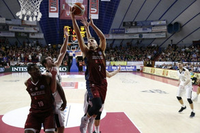 Πέρασε η Νίζνι μετά το 84-66 της Βενέτσια (vid.&amp;pics)