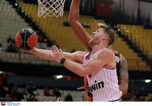 Δύο ρεκόρ καριέρας του Γουόκαπ στην Βasket League