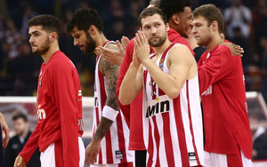 &quot;Απέρριψε τους Σπερς για τον Ολυμπιακό ο Στρέλνιεκς&quot;
