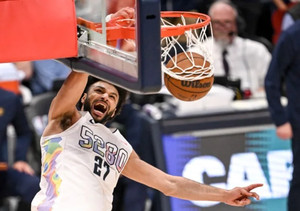 Με &quot;καυτό&quot; Μάρεϊ (43π.) οι Νάγκετς 131-115 και 3-2 τους Κλίπερς (vid)