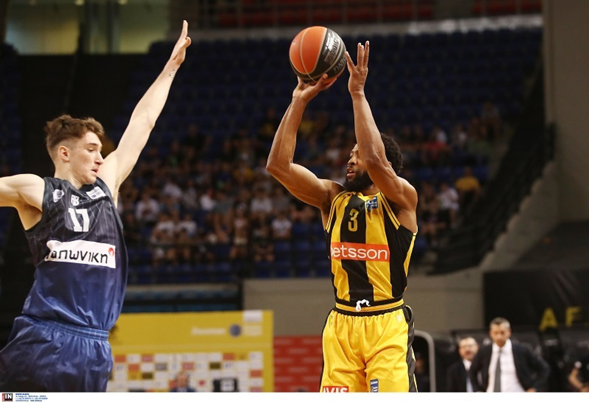 ΑΕΚ-Καρδίτσα 103-88: Έκανε περίπατο με Ραντλ (gallery)