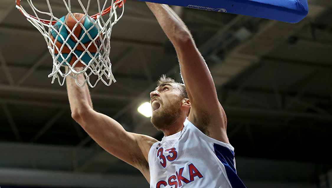 Με κορυφαίο τον Μιλουτίνοβ η ΤΣΣΚΑ 99-83 τη... μισή Χίμκι