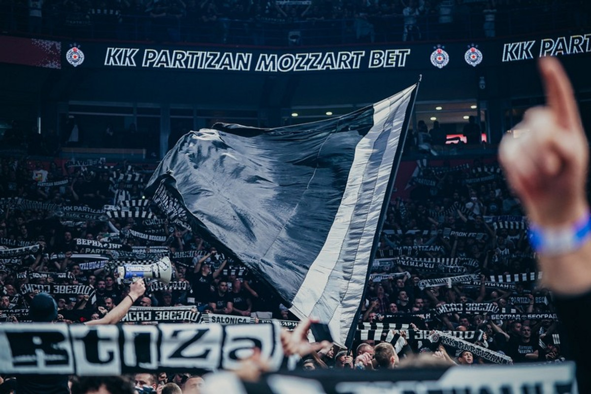 Παρτιζάν: &quot;Καμπάνα&quot; για όσα έγιναν στο παιχνίδι με τον Ολυμπιακό