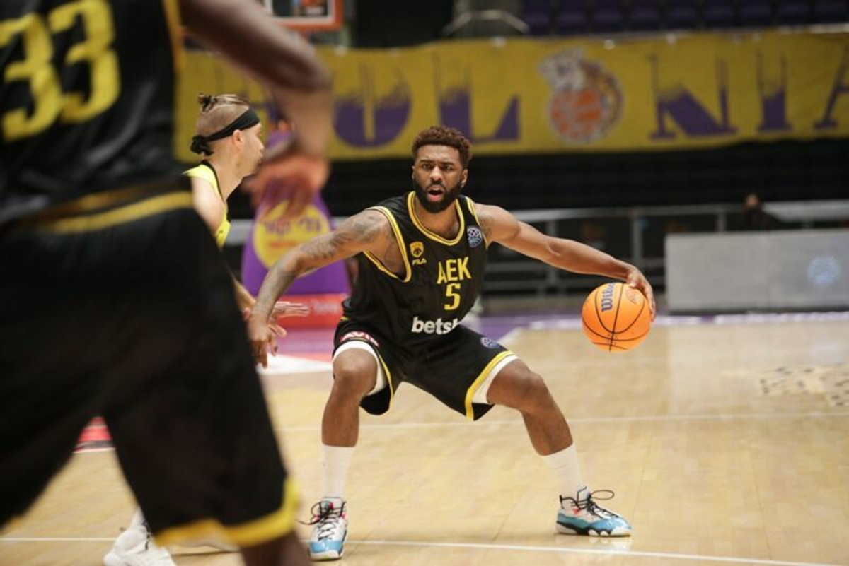 Τα highlights του Χάποελ Χολόν - ΑΕΚ 77-71 (vid)