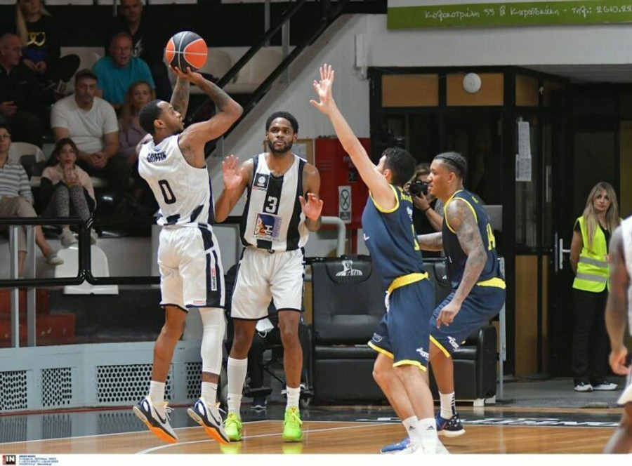 Δεύτερη νίκη για τον Απόλλωνα, 71-54 το Λαύριο που έμεινε στο μηδέν (gallery)
