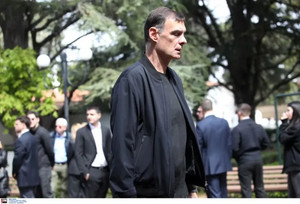 Το τελευταίο αντίο στον Βαγγέλη Νικητόπουλο... (pics)