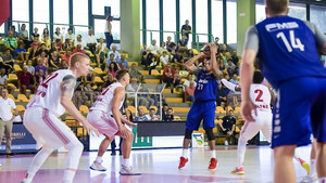 Ήττα με 78-62 από την Αρμάνι για τον Ολυμπιακό, πρόβλημα με Κόνιαρη (pics)