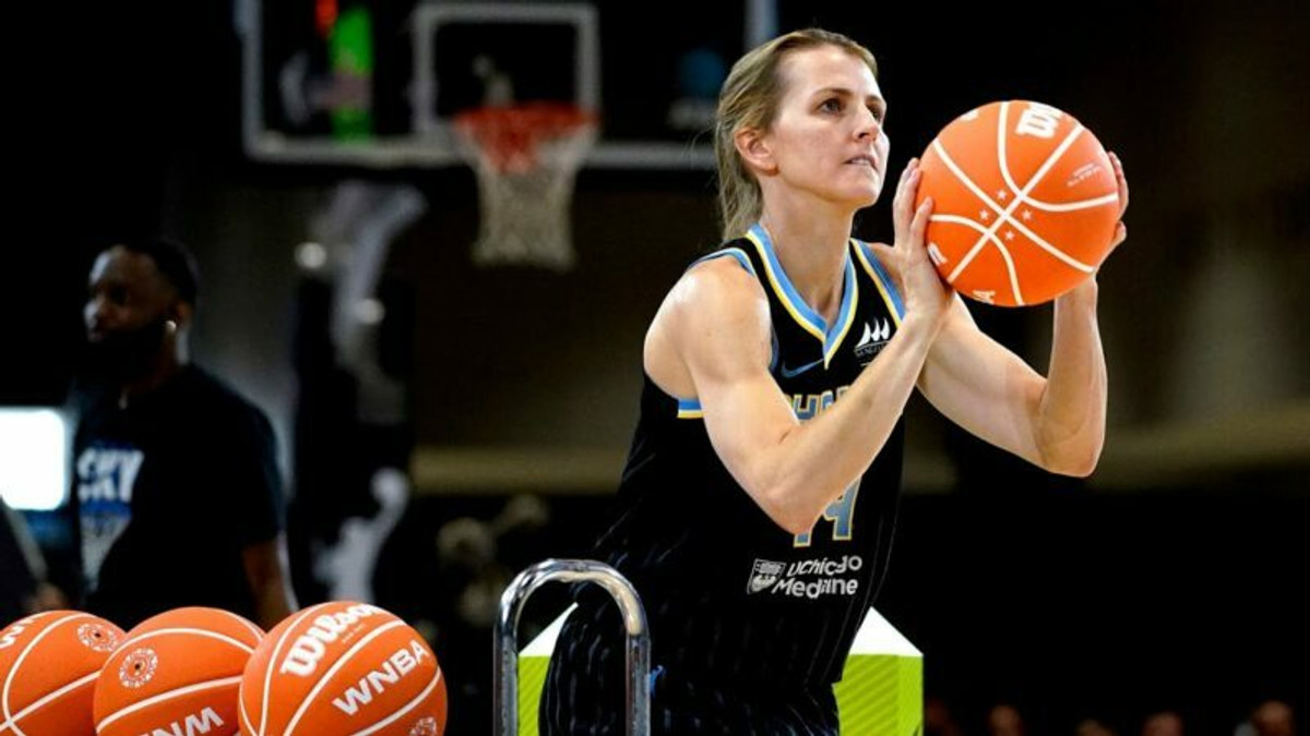 WNBA: Έγραψε ιστορία η Άλι Κουίγκλι, έκανε το 4/4 σε διαγωνισμούς τριπόντων! (vid)