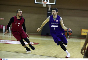 Ο Ήφαιστος Λήμνου 71-59 τον Ολυμπιακό σε φιλικό στο ΣΕΦ! (pics)