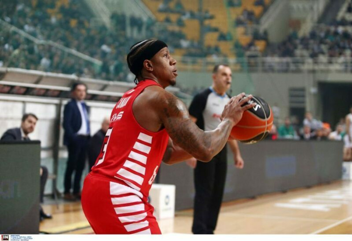 Ολυμπιακός: Χωρίς Κάνααν στα playoffs της Basket League