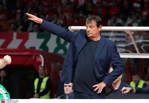 Αταμάν: &quot;Δεν καταλαβαίνω τις αποφάσεις των διαιτητών, θα κερδίσουμε ξανά τη EuroLeague&quot;