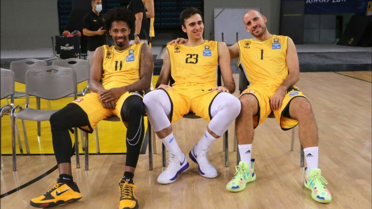 ΑΕΚ: Το backstage της φωτογράφισης για τη σεζόν 2021-22 (vid)