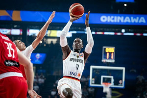 Γερμανία-Γεωργία 100-73: Άνετα το 4/4 με 20/35 τρίποντα, ανησυχία με Σρέντερ (gallery &amp; vid)