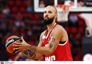Ολυμπιακός: Με Φουρνιέ κόντρα στην Μπάγερν