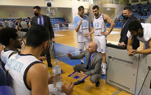 Καντζούρης: Να βάλουμε το κεφάλι κάτω και να δουλέψουμε