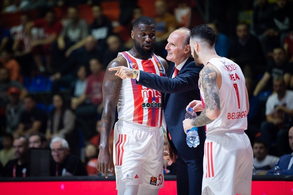 Ερυθρός Αστέρας-Βιλερμπάν 71-67: Λύτρωση με Νέντοβιτς στο ντεμπούτο Ιβάνοβιτς (video)