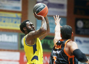 Για πρώτη φορά στους τελικούς το Λαύριο, 81-74 και 3-2 τον Προμηθέα (pics&amp;vids)